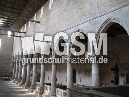 Italien Venetien Aquileia Basilica S. Maria 025.JPG